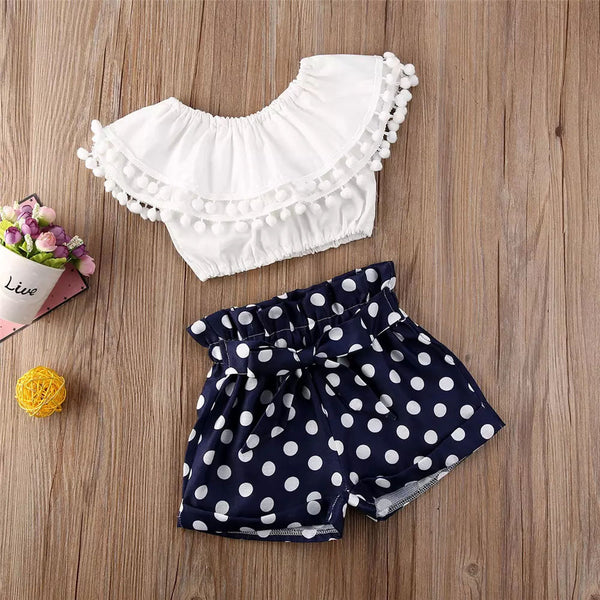 Baby comfy flounced collar top and dots print shorts